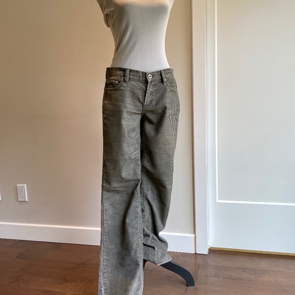 90s Cords Moss Green - Picture 1 of 6